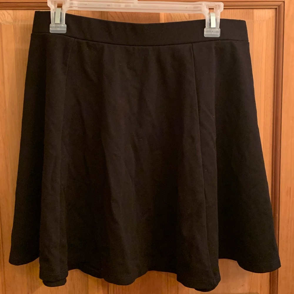 Black Circle Skater Skirt size large